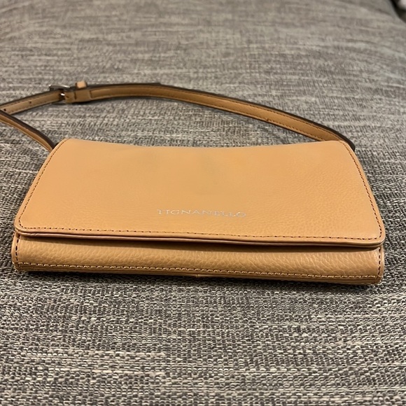 Tignanello leather crossbody bag - Picture 5 of 13